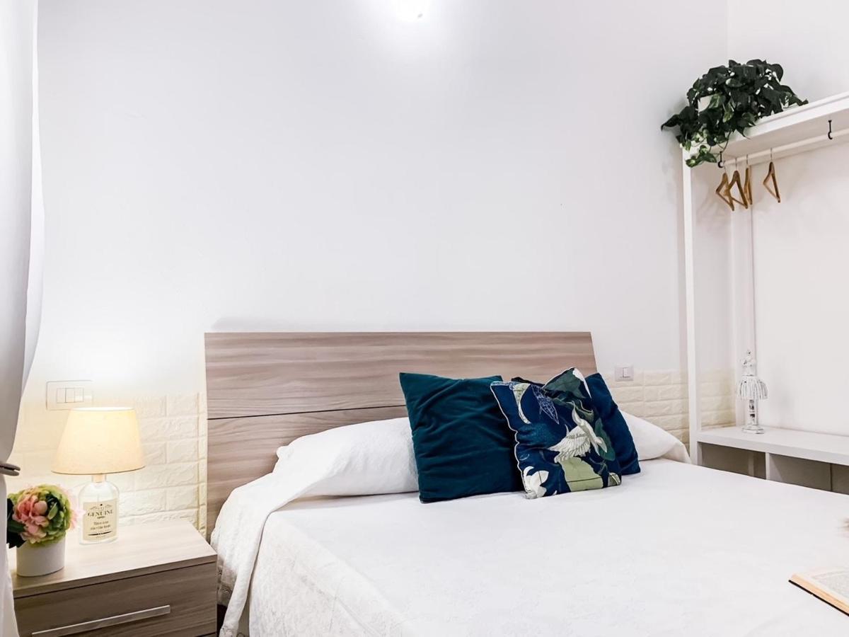 Nuova 27 Apartment Олбия Екстериор снимка