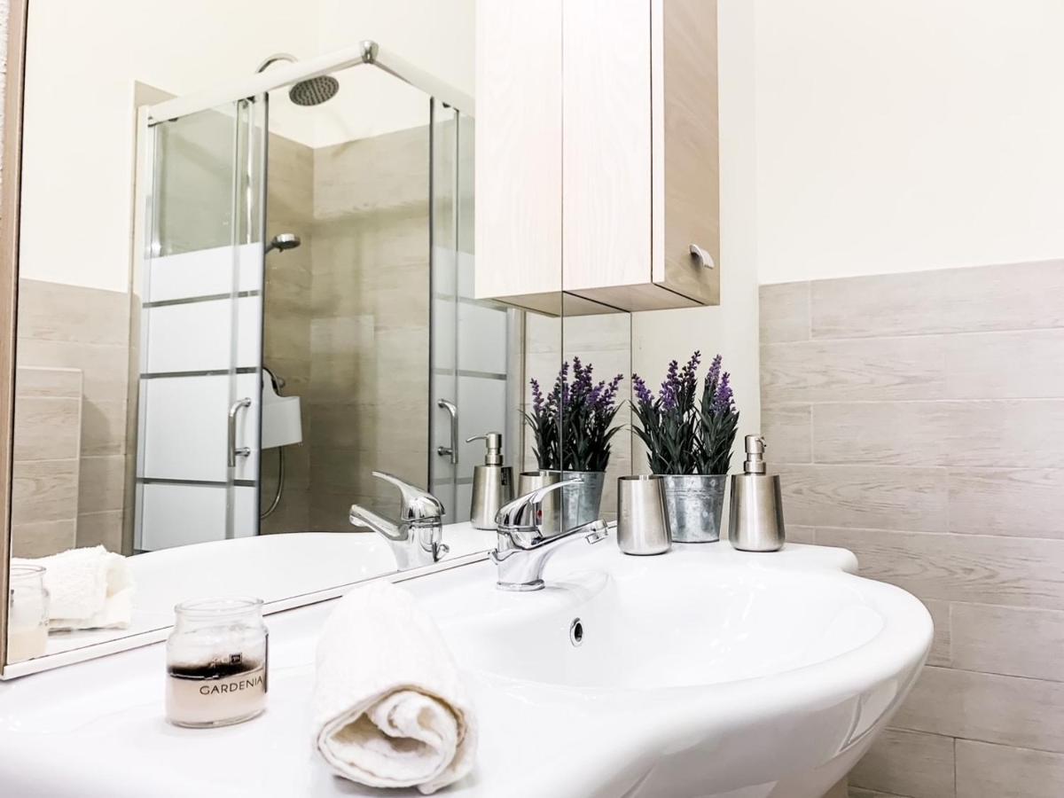 Nuova 27 Apartment Олбия Екстериор снимка